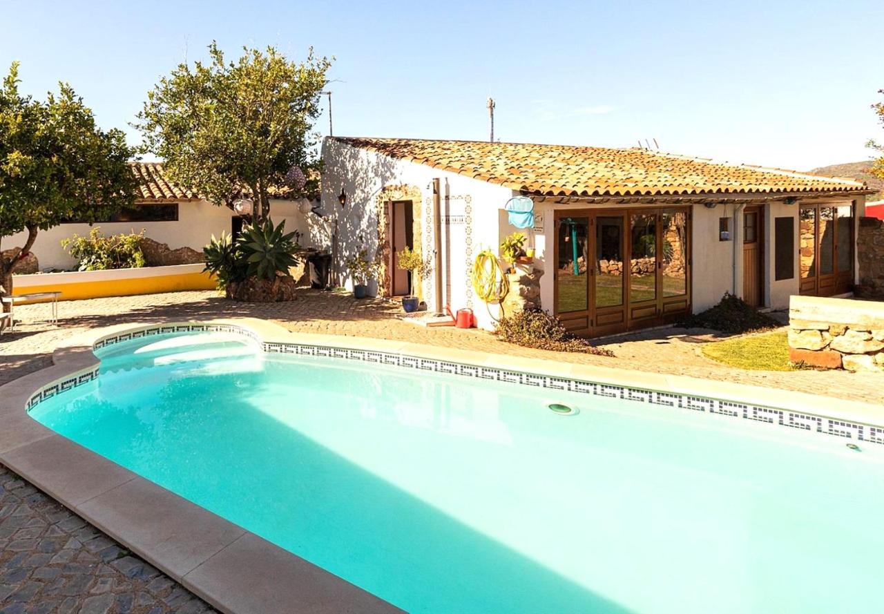 Casa Do Torreao Bed & Breakfast Salir Luaran gambar
